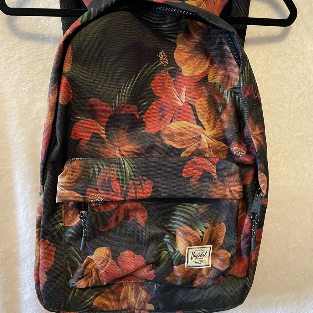 Herschel backpack Hawaiian floral- black and orange